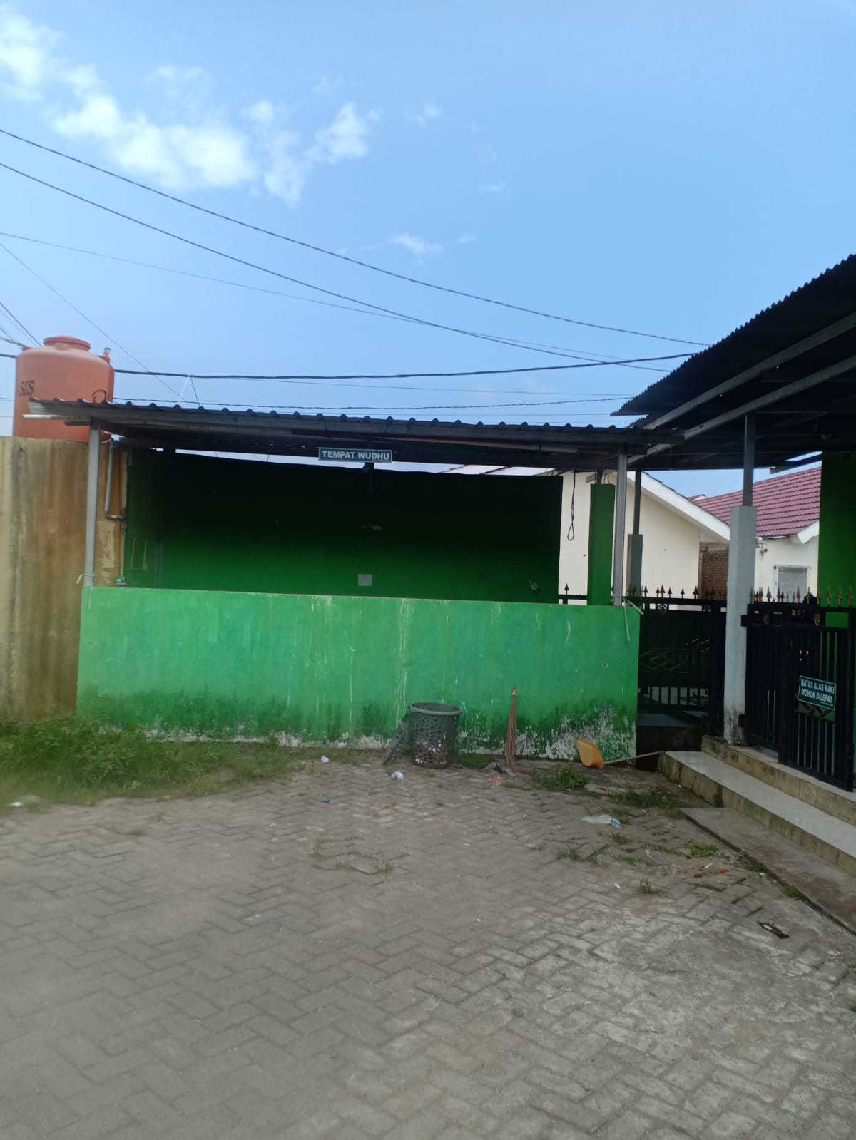 Masjid Nurul Yaqin