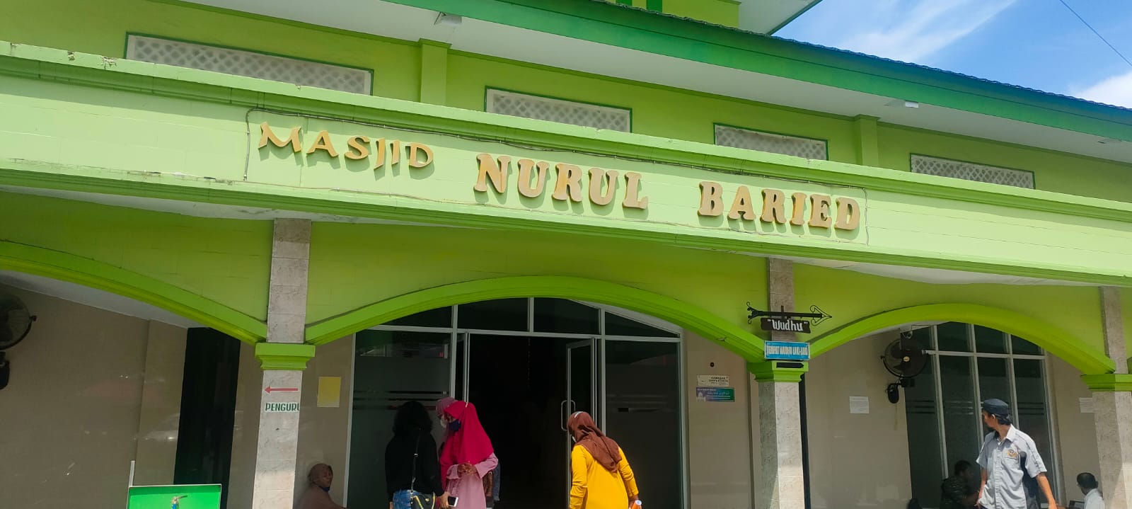 Masjid Nurul Baried