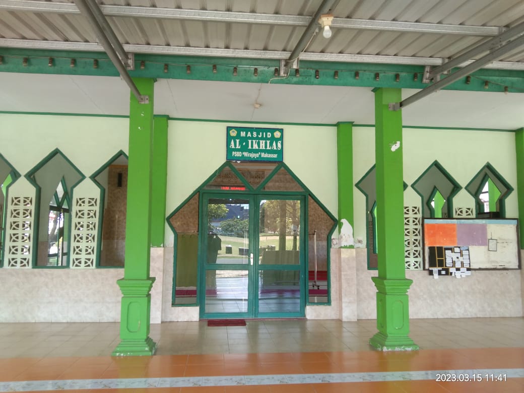 Masjid Al-Ikhlas  ( Wirajaya)